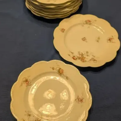 Antique Royal Wettin Austria Fine Porcelain Plates