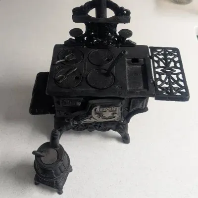 Crescent Miniature Cast Iron Stove, Vintage