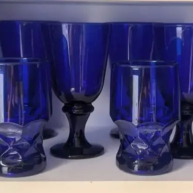 Vintage & Mid-Century Modern Glassware