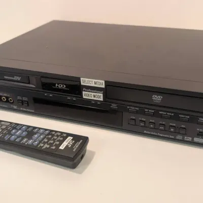 JVC SR-DVM600US, a Professional 3-in-1 Digital video Deck