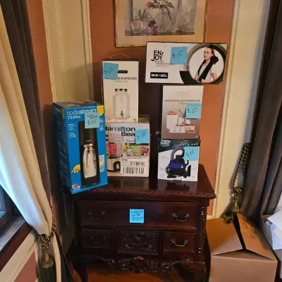 Sale Photo Thumbnail #24: Brand new gift items