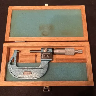 Fowler Micrometer 25-50 - Japan