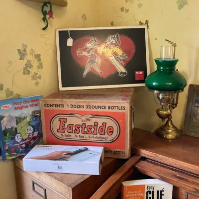 Estate sale photo