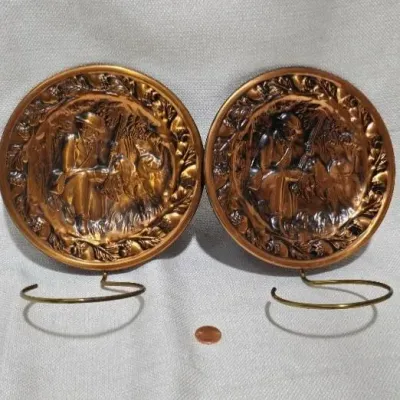 Set of Two (2) Decorative Tin Wall Hangers – Estate Sales Warehouse (GR)