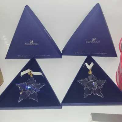 2 Swarovski 2021 Annual Edition Crystal Star Ornaments + New Christmas Decor Lot