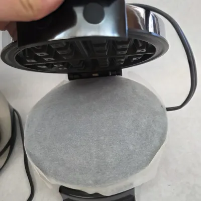 Oster Pro 500 Blender w/ Brand New Oster Belgian Waffle Maker