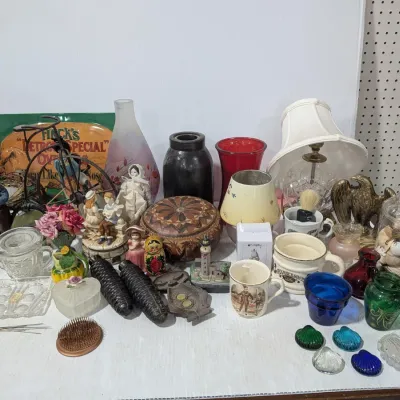Large Home Decor & Misc. Trinkets Lot - Estate Sales Warehouse (GR)