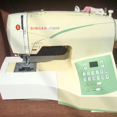 Sale Photo Thumbnail #269: Singer Futura CE-250 Computerized Sewing Machine - It Sews!