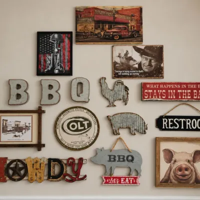Lot of Western/Country Wall Decor