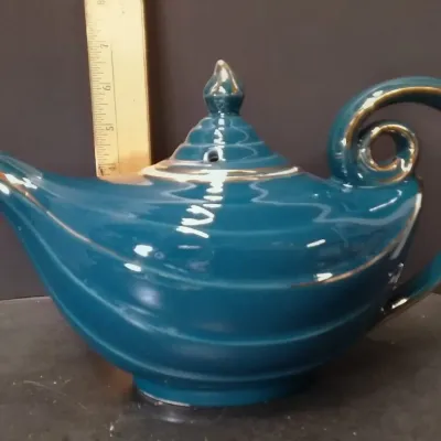 Vintage Hall China #0680R "Aladdin" 6-Cup Teapot In Teal And Gold - Potterville