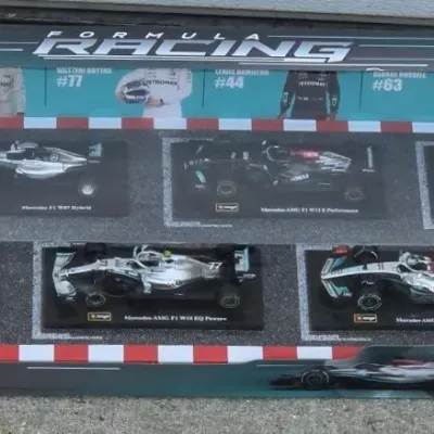 Bburago 1:43 scale Mercedes-AMG Petronas Formula One Team 6-car Die-Cast Gift Set