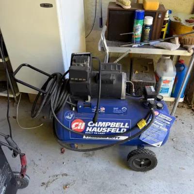 Campbell Hausfeld 20 Gallon 5 HP Air Compressor - 125 PSI, Model WL610003AJ - Lake Odessa Off-Site