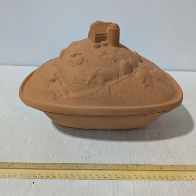 Vintage 1984 Gallery Originals Terra Cotta Embossed Pastoral Scene Farmhouse Casserole Dish - Estate Sales Warehouse (GR)