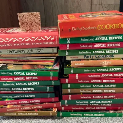 Large Collection of Betty Crocker & Southern Living Cookbooks - Annual Recipes & More - Lake Odessa Off-Site