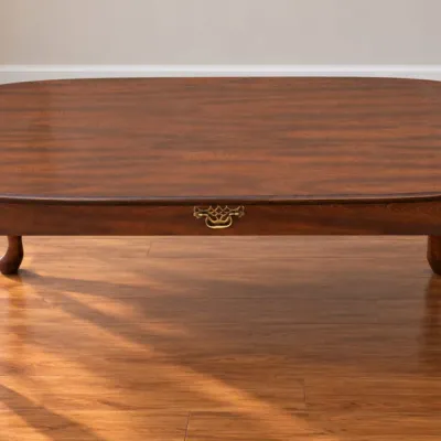 Vintage Queen Anne-Style Oval Coffee Table