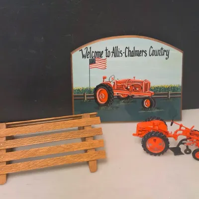 Die Cast 1/16 Scale 1948 Allis Chalmers Plow Tractor with Hand Painted Picture from Local Artist