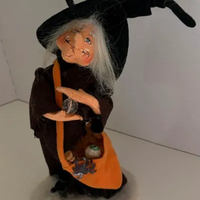Sale Photo Thumbnail #164: Vintage 2010 Annalee 75th Anniversary Halloween 10" Old Hag Witch w/Crystal Ball & Potion Bag