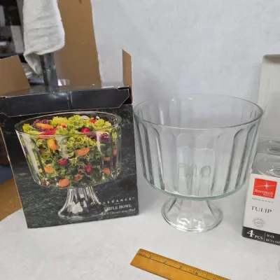 Vintage Elegance Glass Trifle Bowl w/ 2 Four Packs of Bormioli Rocco Tulip Glasses