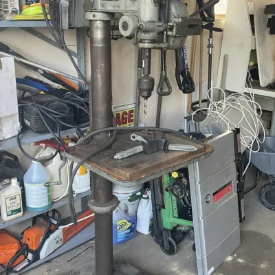 Walker-Turner Floor Standing Drill Press with Kingston-Conley Motor – Grand Rapids Off-Site