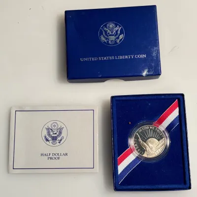 1986 S - Statue of Liberty Centennial Proof Half Dollar - Box / COA