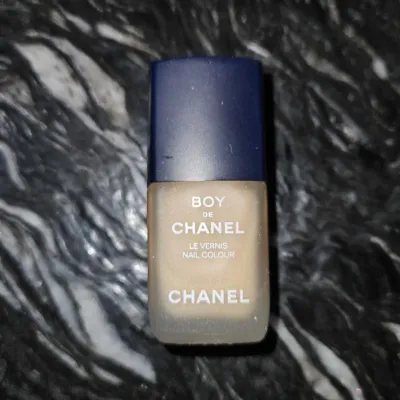 Chanel Boy De Chanel Le Vernis Nail Colour Brand New – Estate Sales Warehouse (GR)