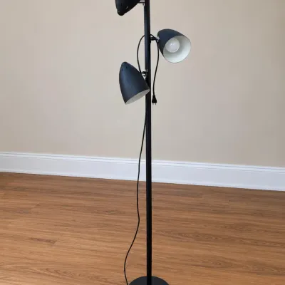 Modern 3-Head Matte Black Tree Floor Lamp