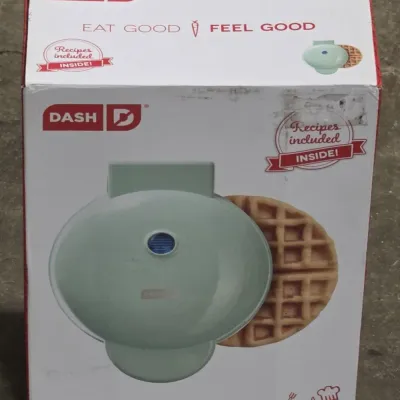 NEW Mint Green Dash Express Waffle Maker