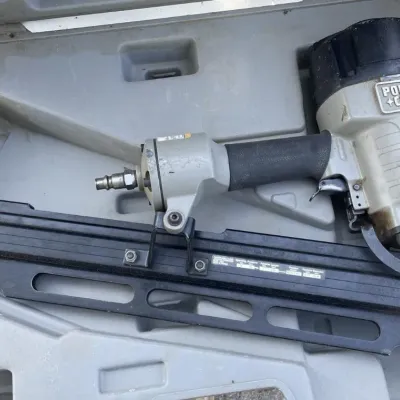 Porter-Cable Pneumatic Framing Nailer with Hard Case and Hex Keys – Grand Rapids Off-Site