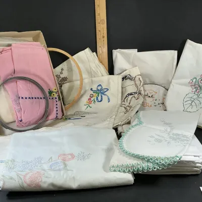 Huge Lot Vintage Embroidered Linens Some Complete, Some New - Potterville