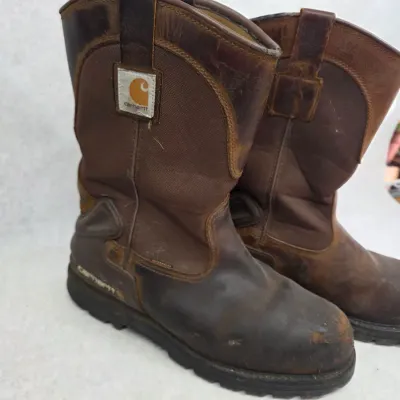 Pair of Carhartt Men's Heritage Waterproof Steeltoe Wellington Boots Size 13