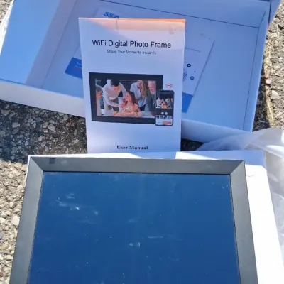 10" WiFi Digital Photo Frame