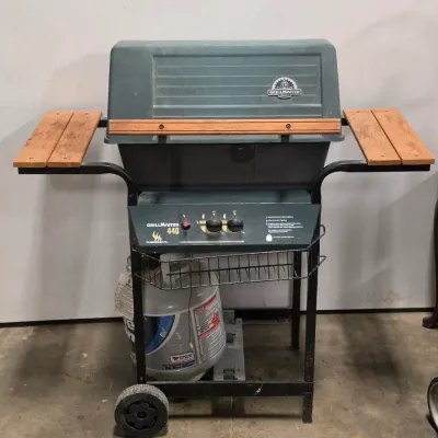 Grill Master 440 Gas Grill
