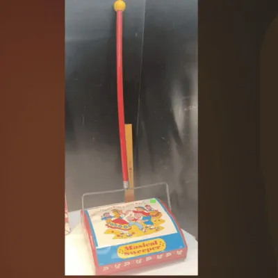 Vintage 1950s Ohio Art Musical Sweeper Toy Ted Duncan Music Box – Potterville