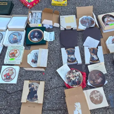 Sale Photo Thumbnail #277: Huge Lot of Norman Rockwell Collector's Plates