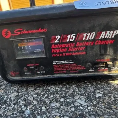 Schumacher 2/15/110 Amp Automatic Battery Charger & Engine Starter