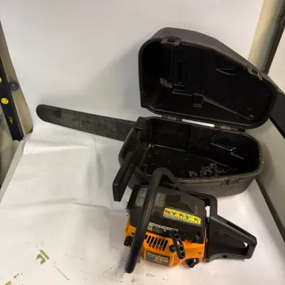 Poulan Pro 46CC Gas Chainsaw in Hard Plastic Case