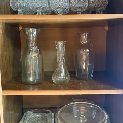 Assorted Glassware Lot - Crystal-Style Stemware, Carafes & Glass Bakeware – Lake Odessa Off-Site