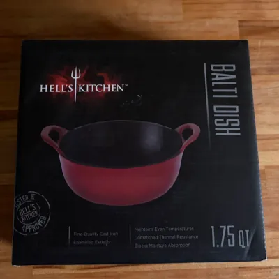 Sale Photo Thumbnail #125: New Hell's Kitchen Balti Dish 1.75 Quart - Cast Iron