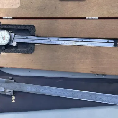 Starrett Dial Caliper with Wooden Case and Mitutoyo Vernier Caliper with Pouch Lot – Grand Rapids Off-Site