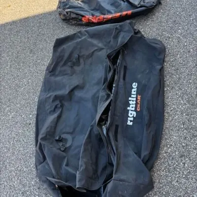 Soft Rooftop Cargo Carrier Bags - Rightline Gear & Keeper
