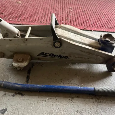 ACDelco Hydraulic Floor Jack