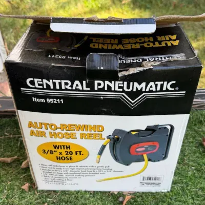 Central Pneumatic Auto-Rewind Air Hose Reel with 3/8" x 20' Hose  -Item 95211 – Howard City Off-Site