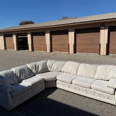 Art Van Leather Wrap Around Sectional