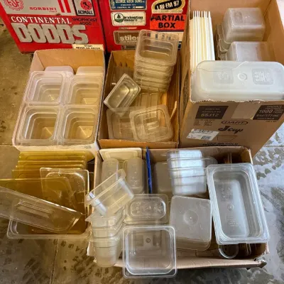 Huge Collection of Vintage Plastic Tupperware and Restaurant Prep Bowls