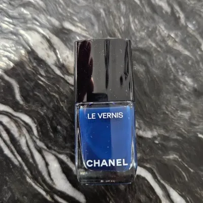 Chanel Le Vernis Longwear Nail Colour Deep Blue Brand New – Estate Sales Warehouse (GR)
