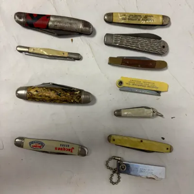11 Count Mini Pocket Knives Collection