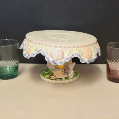 Ceramic Cake Stand and Set of 4 Colorful Libbey Glasses
