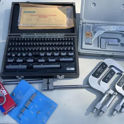 ProCheck 81-Piece Steel Gage Block Set, Micrometers, and Machinist Squares Tool Lot – Grand Rapids Off-Site
