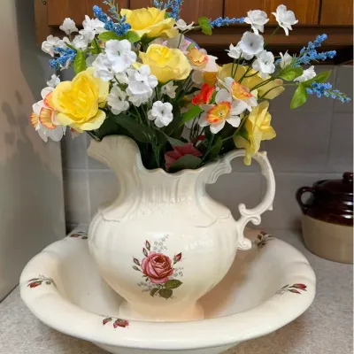Floral Ceramic Pitcher & Wash Basin Set with Artificial Flower Arrangement (Marking on Bottom) – Lake Odessa Off-Site