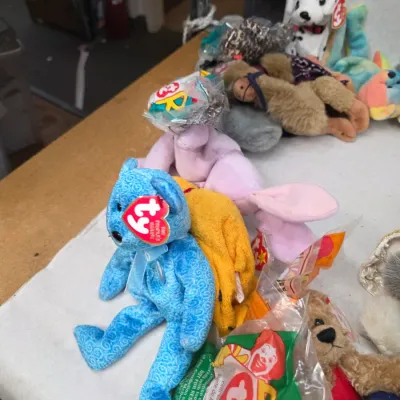 Large Collection of Vintage Ty Beanie Babies Lot 2 of 2